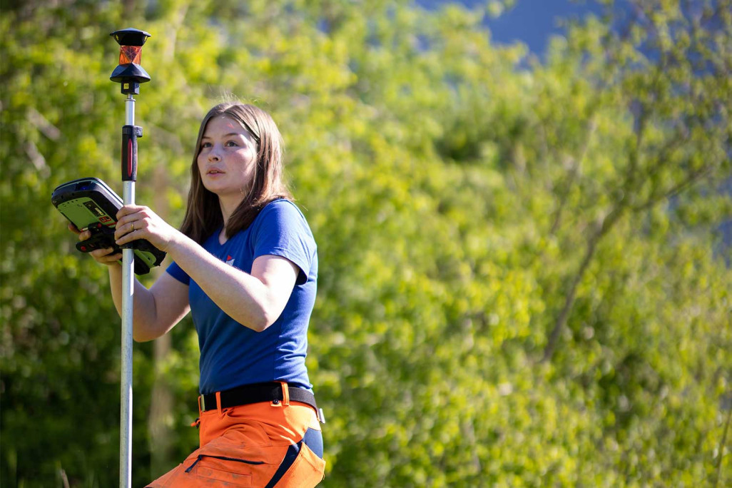 Anja Saladin, mensuration, apprentie géomaticienne, HMQ AG