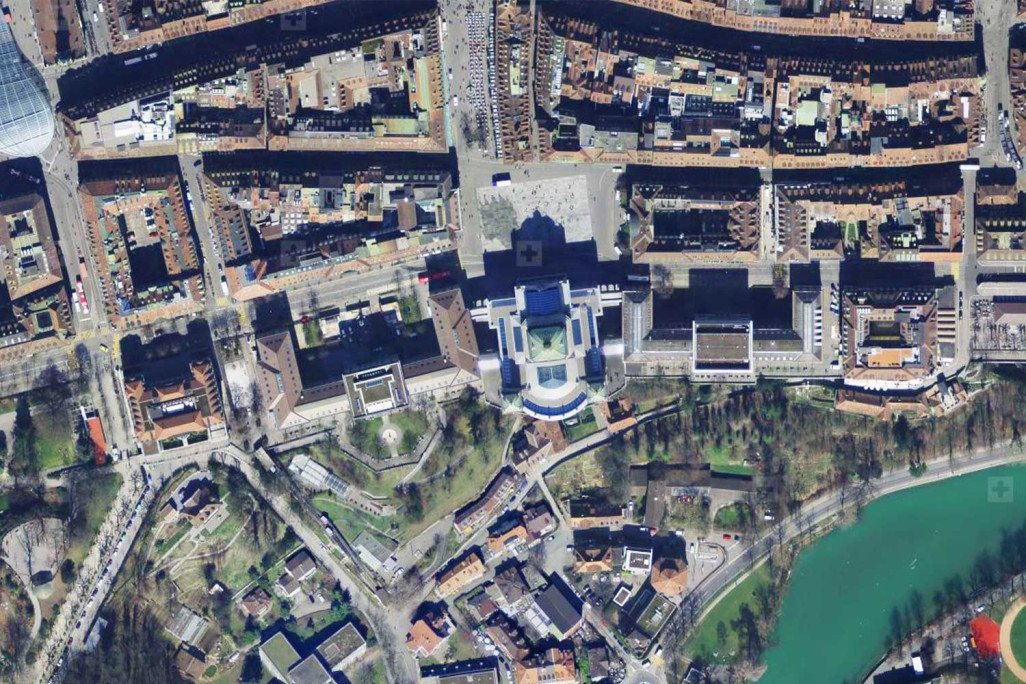 Berne, vue aérienne du Palais fédéral