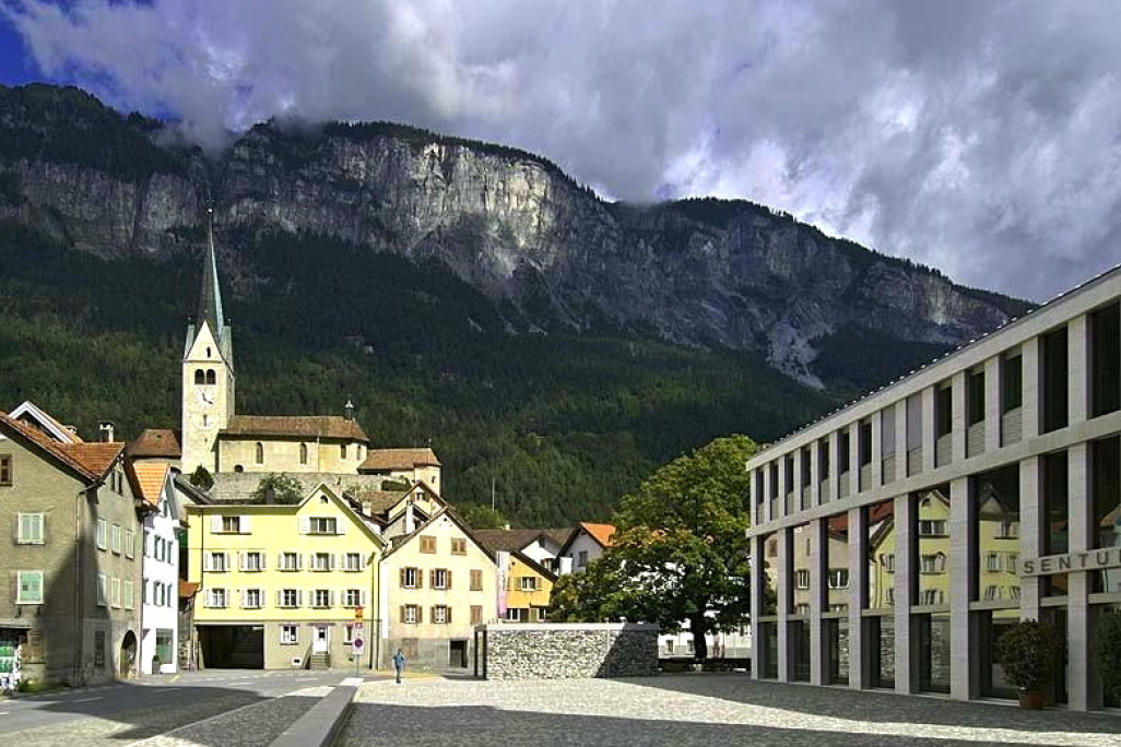 Traversée de Domat/Ems, espace réservé