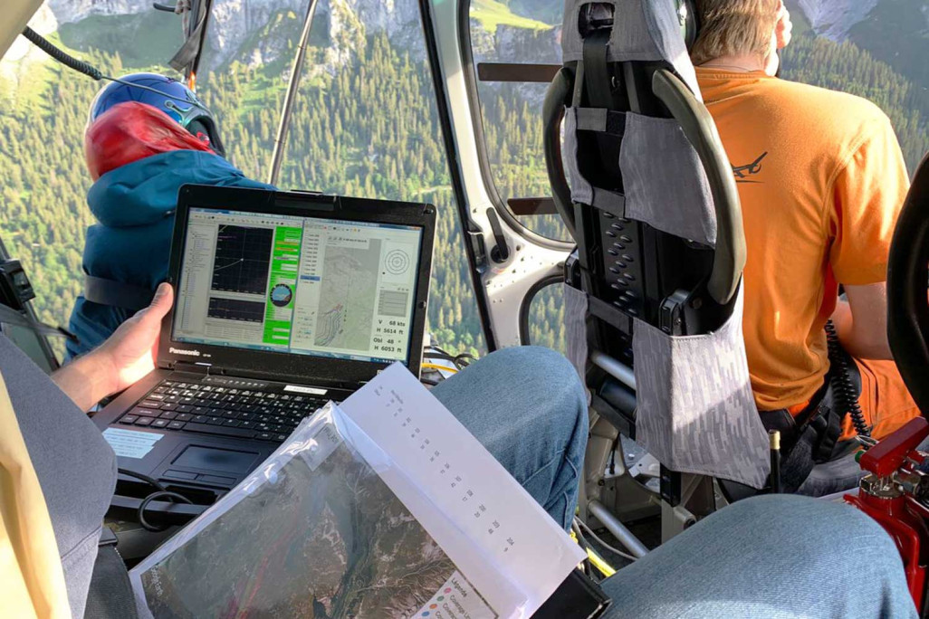 Hélicoscopie, HMQ AG