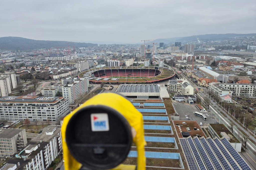 Mesure du réseau de points fixes de construction près du Letzigrund à Zurich, HMQ AG