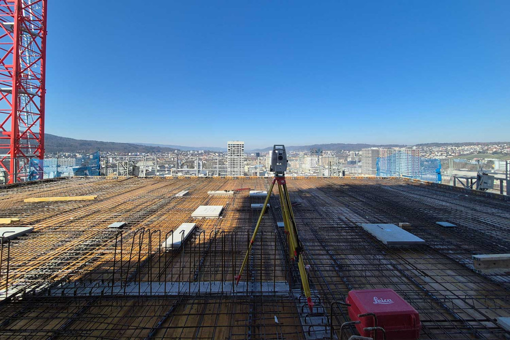 Mesures de construction avec tachéomètre à Zurich, HMQ AG