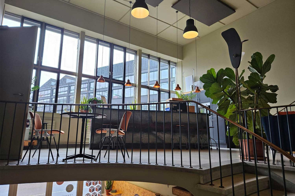 P15 Espace de coworking à Bienne, zone de réseautage, site HMQ