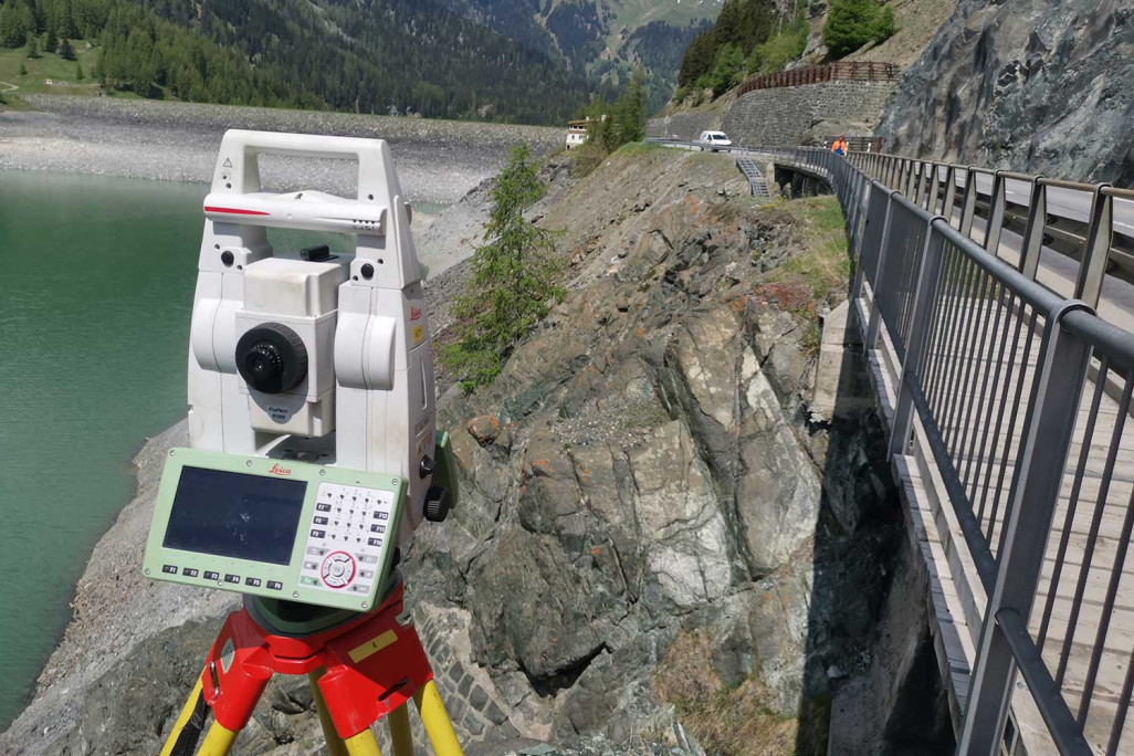 Levés topographiques, barrage de Marmorera sur la route du Julier, BIM2Field, HMQ AG